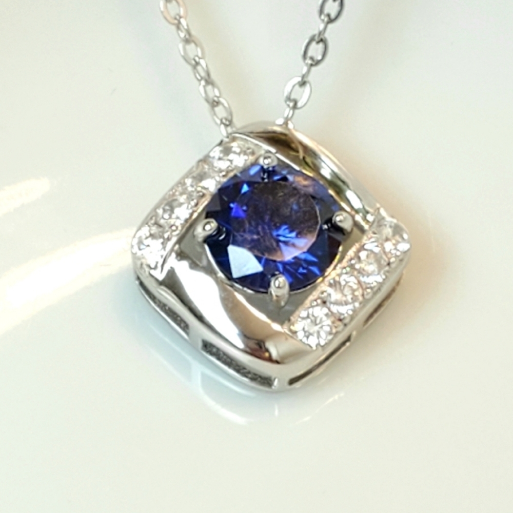 NEW Sapphire and Diamond Pendant Necklace